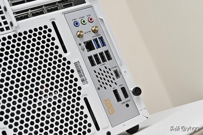 七彩虹主板b760和影驰760,七彩虹b760冰霜对比影驰b760