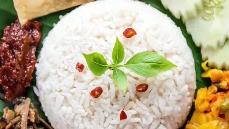 马来西亚最具特色的菜是,马来西亚国菜是什么