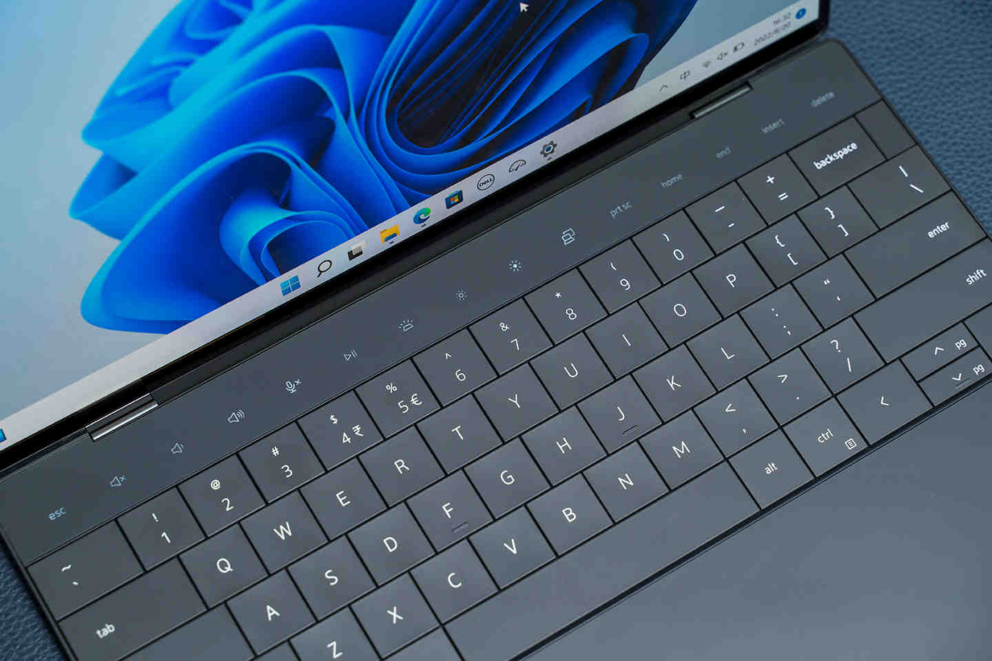 戴尔xps13新款测评,戴尔XPS13评测