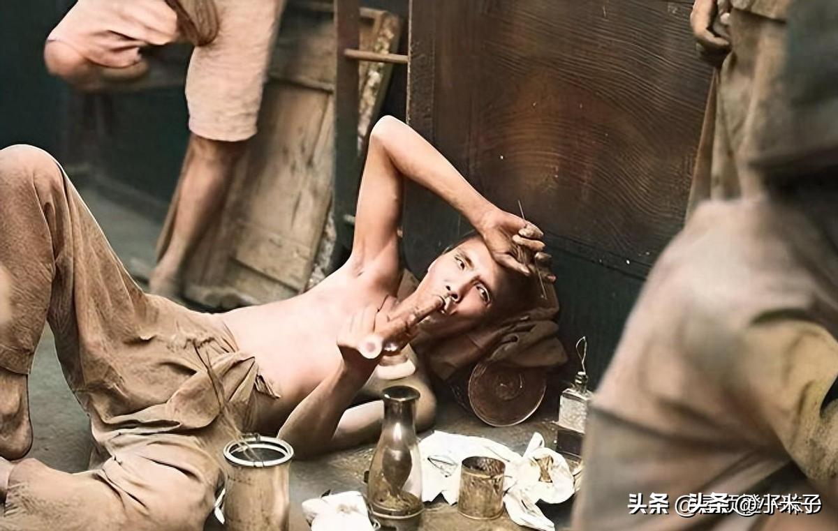 日军日记：*安妇慰**不服从管教，我很愤怒，用*刀刺**插入她的*体下**