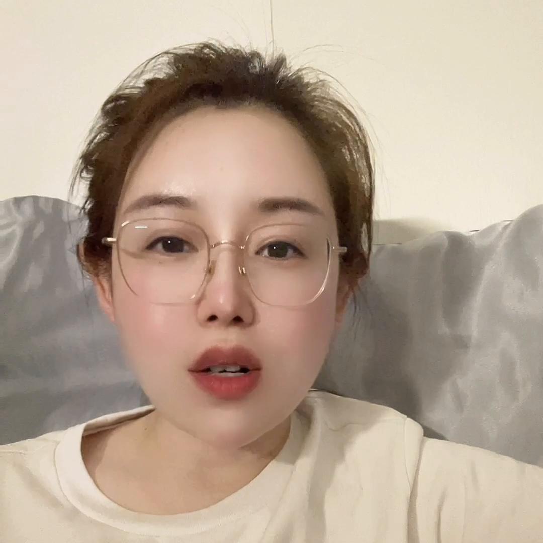 人民日报广告语请多努力为了自己,人民日报励志文案短句广告