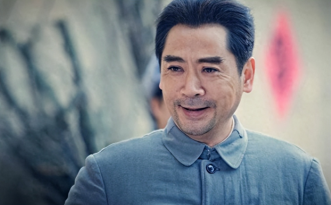 好家伙，气质软绵绵能演周总理？历史大剧《大道薪火》选角真失败