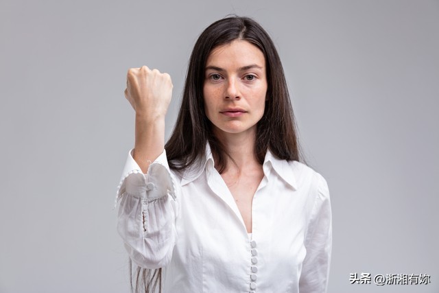 如何改变不做一个软柿子,不做软柿子教你几招瞬间气场全开
