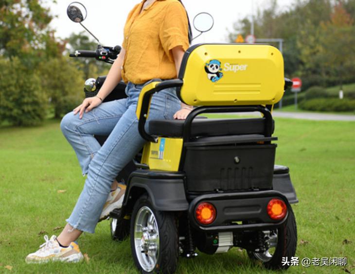 全封闭小型老年人代步电动三轮车,轻便电动三轮车有哪些车型