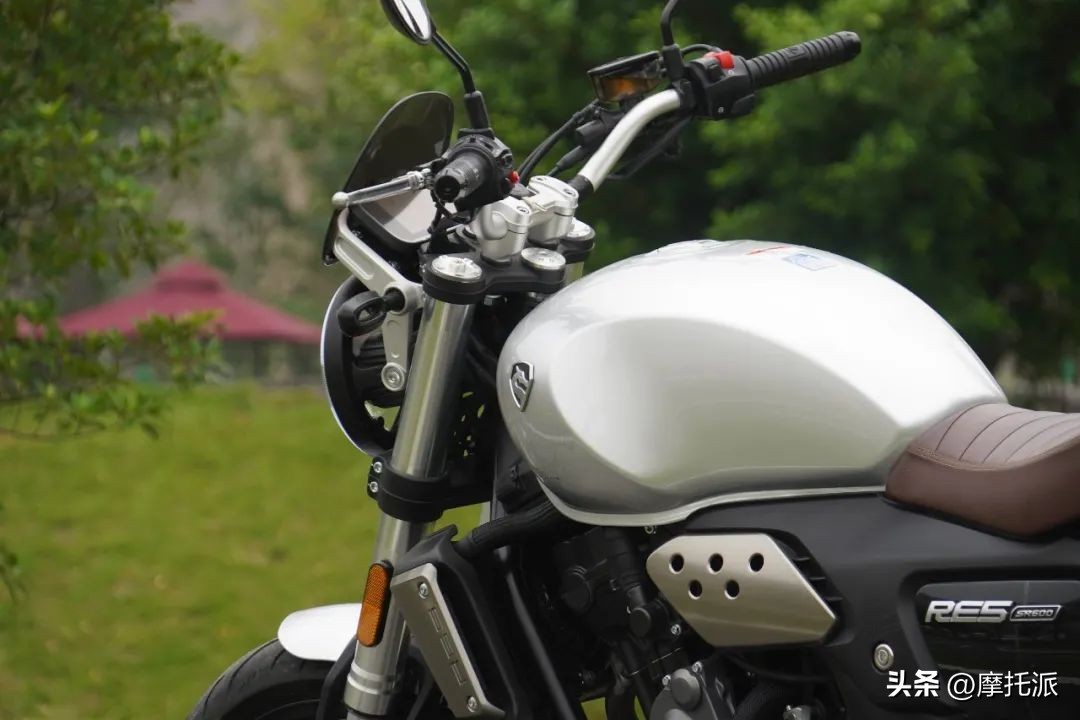 赛科龙re560和金吉拉450怎么选,赛科龙re560和无极525ac买哪个