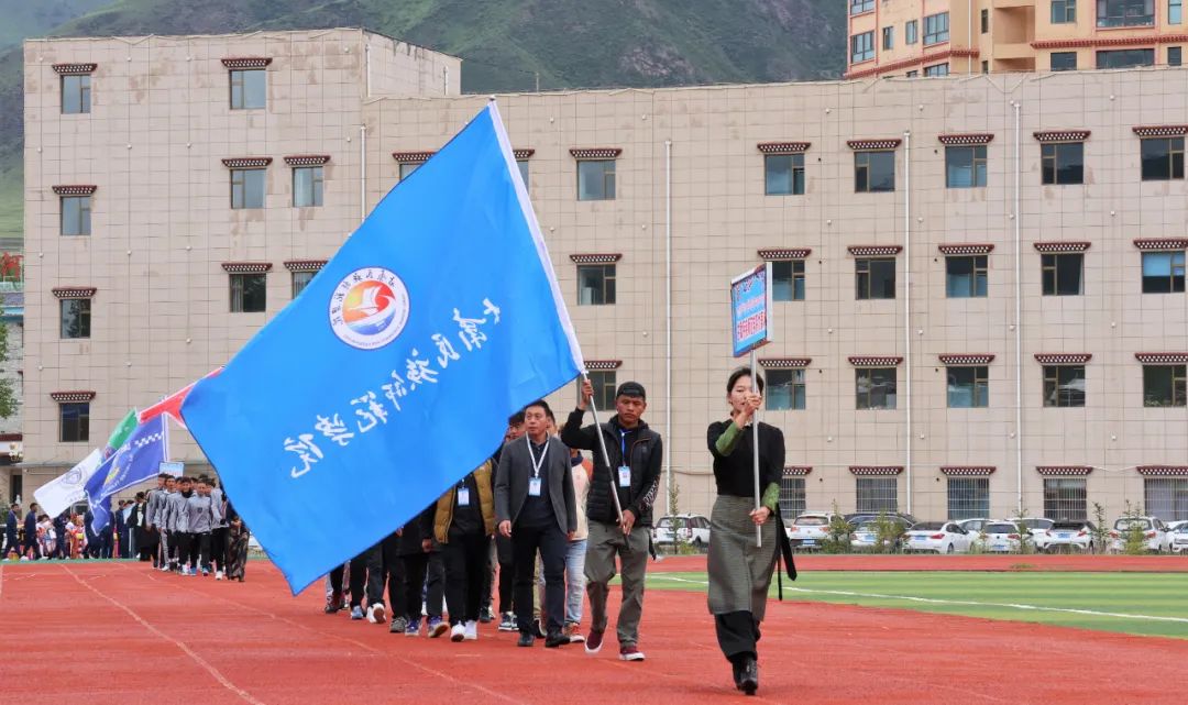 驰骋杯篮球赛,甘南足球争霸赛