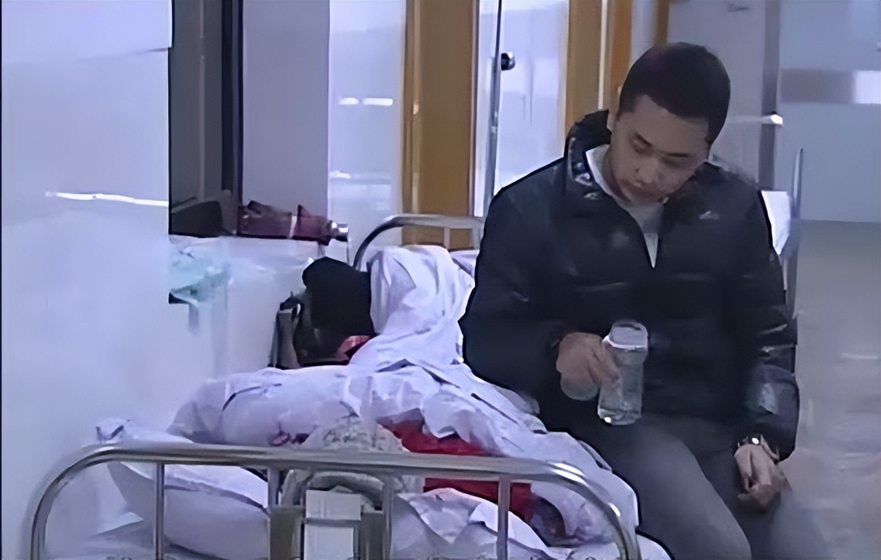 14年尿毒症女孩寻亲十几年无果,癌症女孩临终前苦苦寻亲