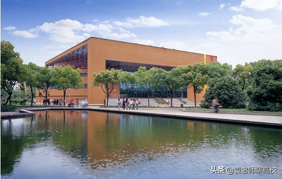 浙江工业大学与宁波大学哪个好,宁波大学和温州医科大学