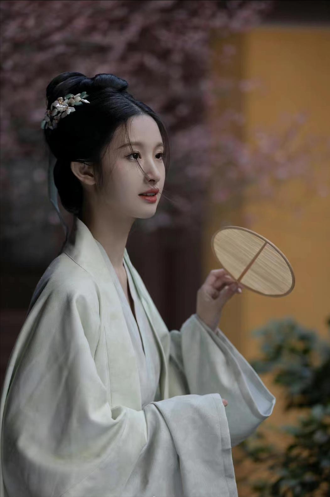 习惯于想你，也习惯了寂寞