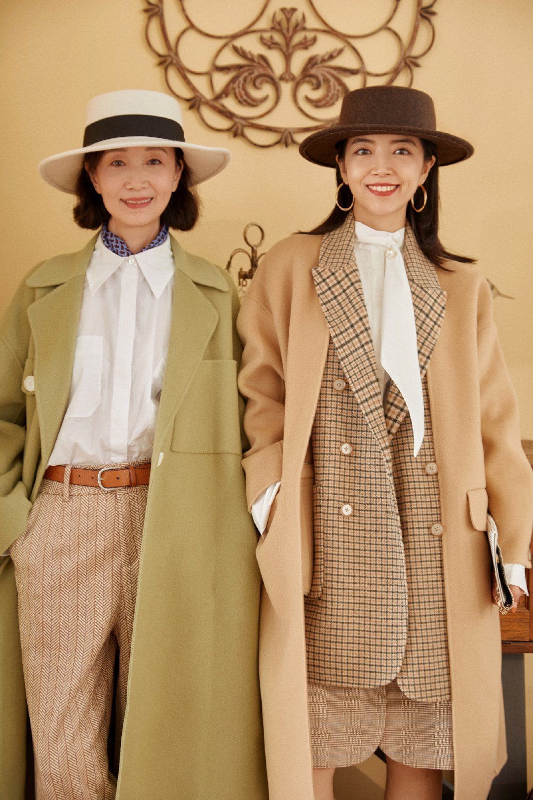 40多岁大脸女性适合戴什么太阳帽,四十多岁妈妈戴什么帽子洋气减龄