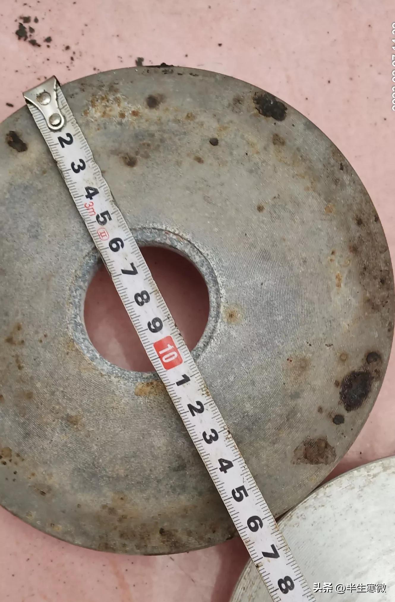 网购产品与实际对比,同样的产品网购比实体店便宜多少