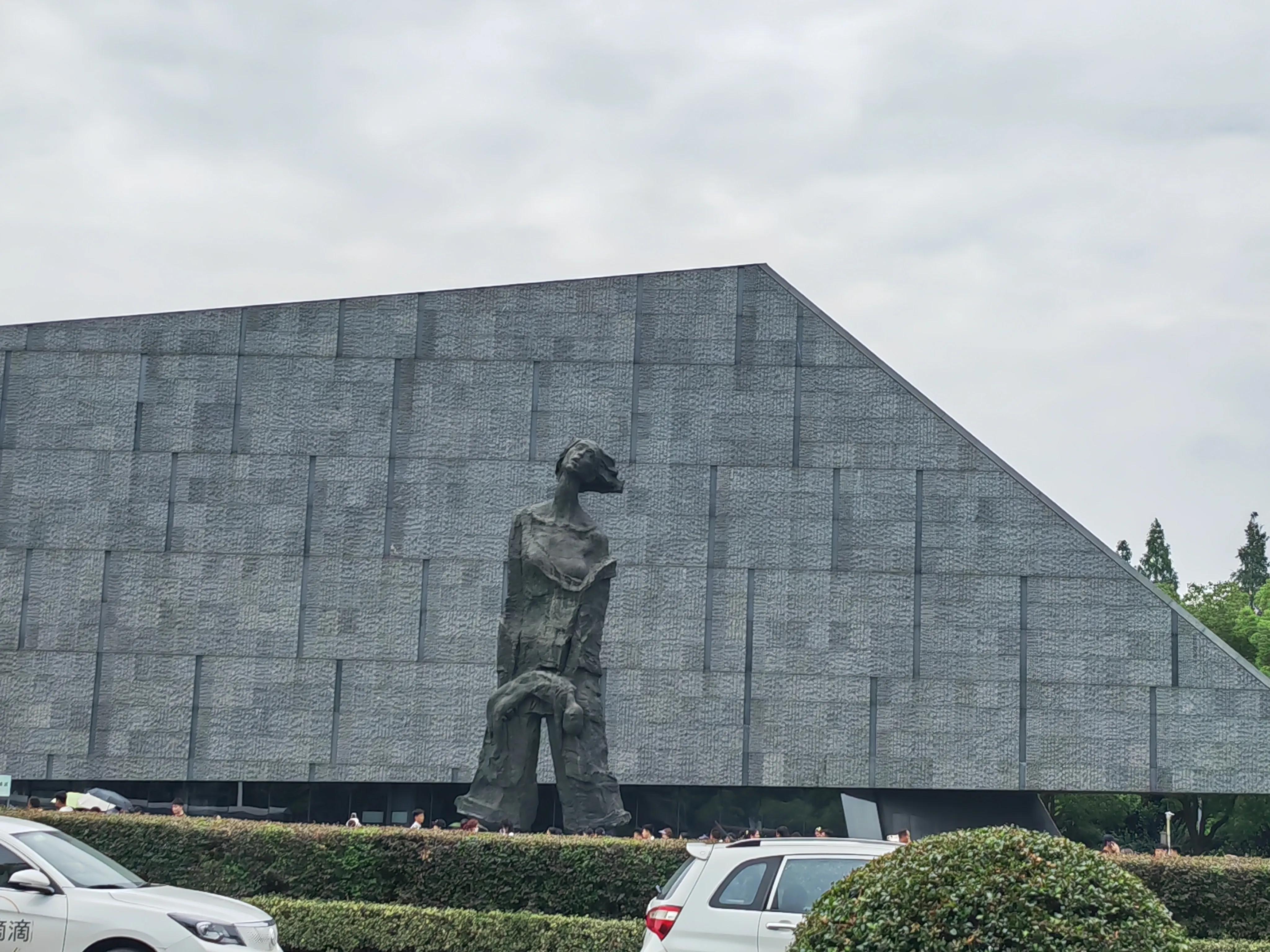 南京坐地铁就能去玩的地方,在南京游玩坐地铁方便的住宿