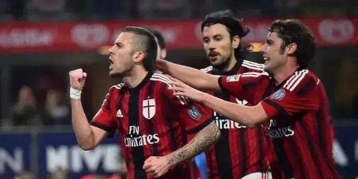 足球即时比分罗马对乌迪内斯,纽卡斯尔联vs巴黎圣日耳曼分析