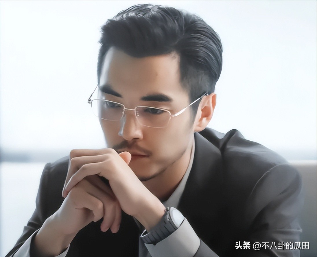 长相成熟棱角分明的帅气男星,年轻时最痞帅的明星男