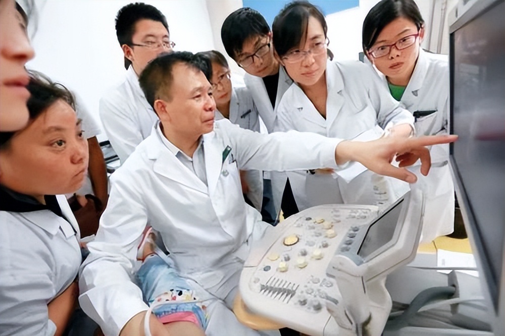 承德医学院2023转专业公布通知,承德医学院专接本招什么专业