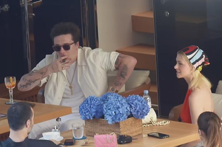 贝嫂承认与儿媳冷战不和,贝嫂跟婆婆闹翻事件视频