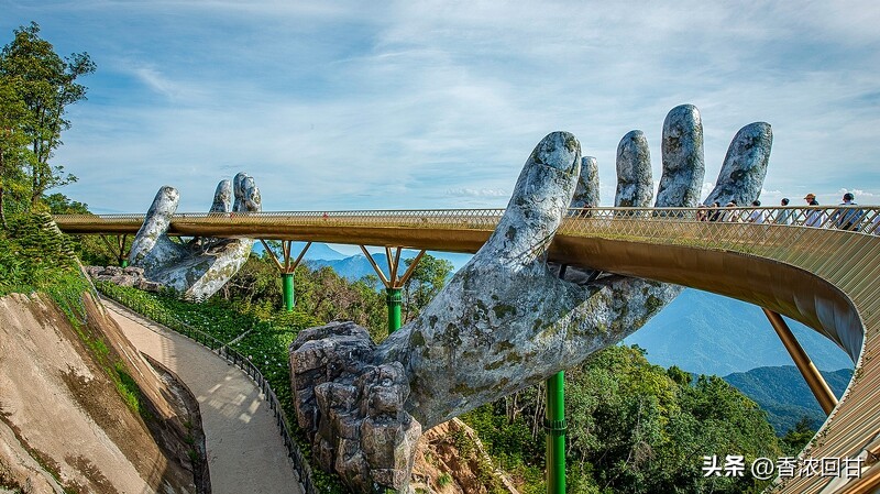 搭星宇航空飞日本