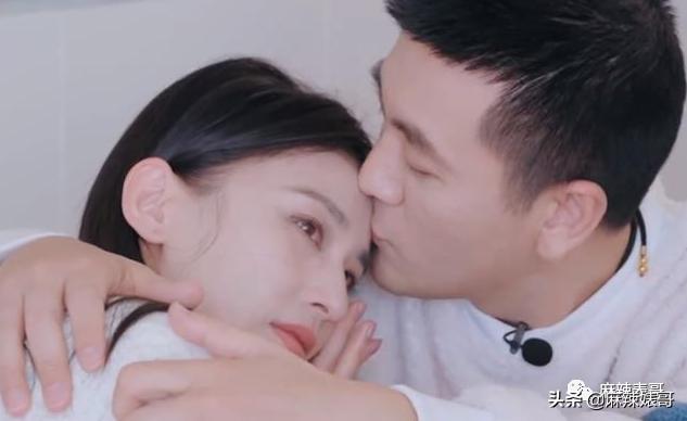 被老公叫去给他朋友表演，这是嫁了个什么人啊？