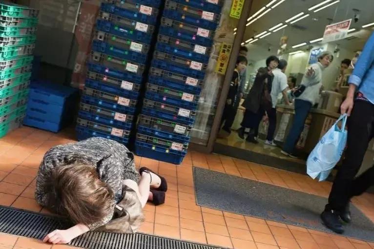 日本酒文化想模仿中国，结果只模仿到了皮毛，从而悲剧了