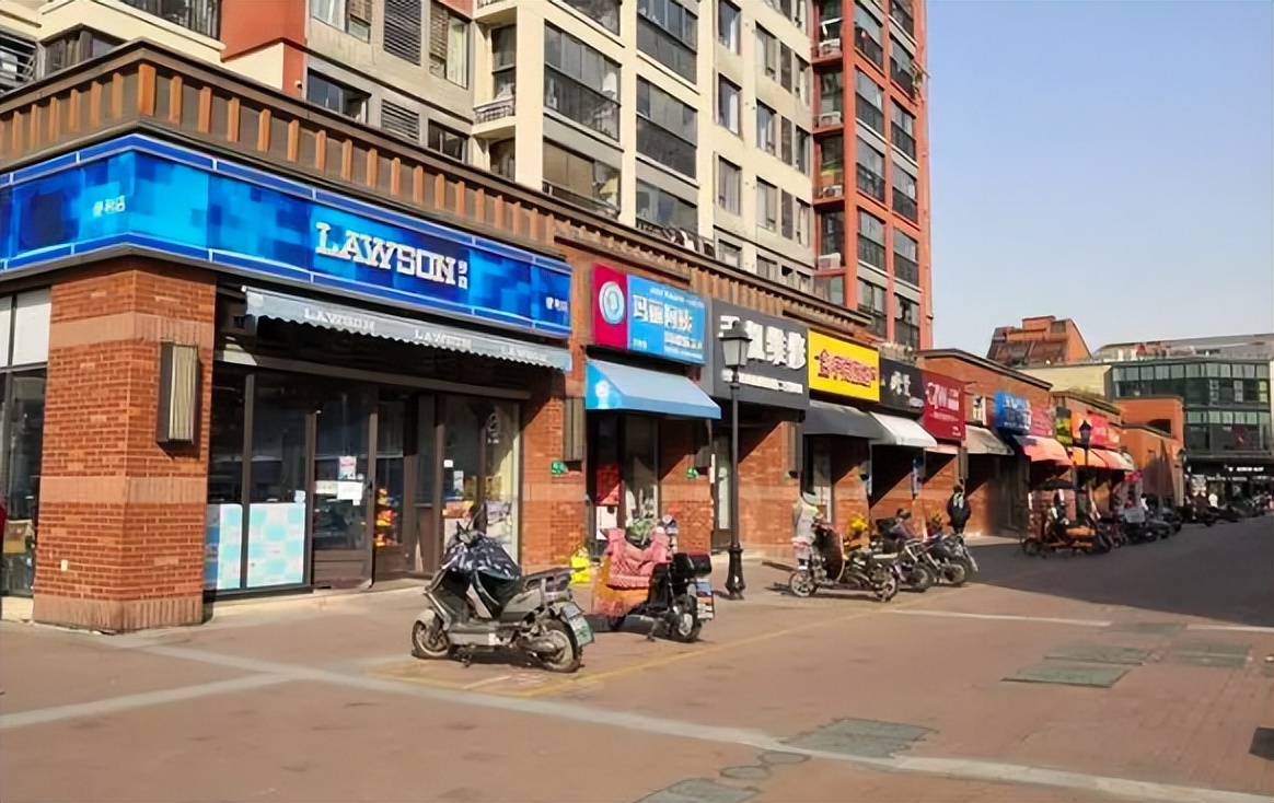 5平米小店年入20万,10平方小吃店年入百万