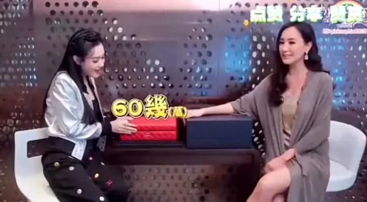 弯弯贵妇王思佳被爆背假包,跟贵妇当闺蜜压力这么大吗?