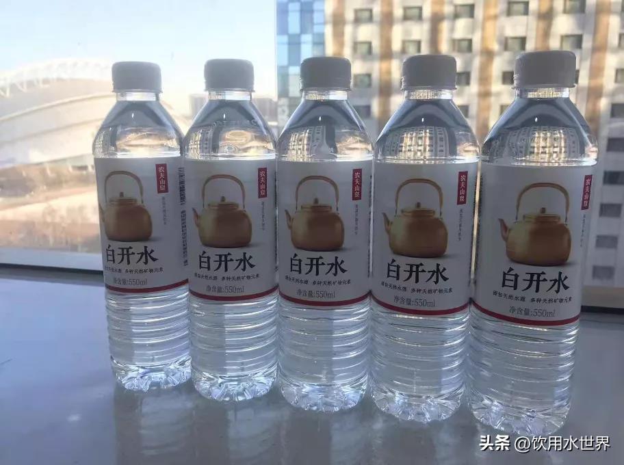 煮“水”论英雄，2022上半年饮用水新品新品盘点