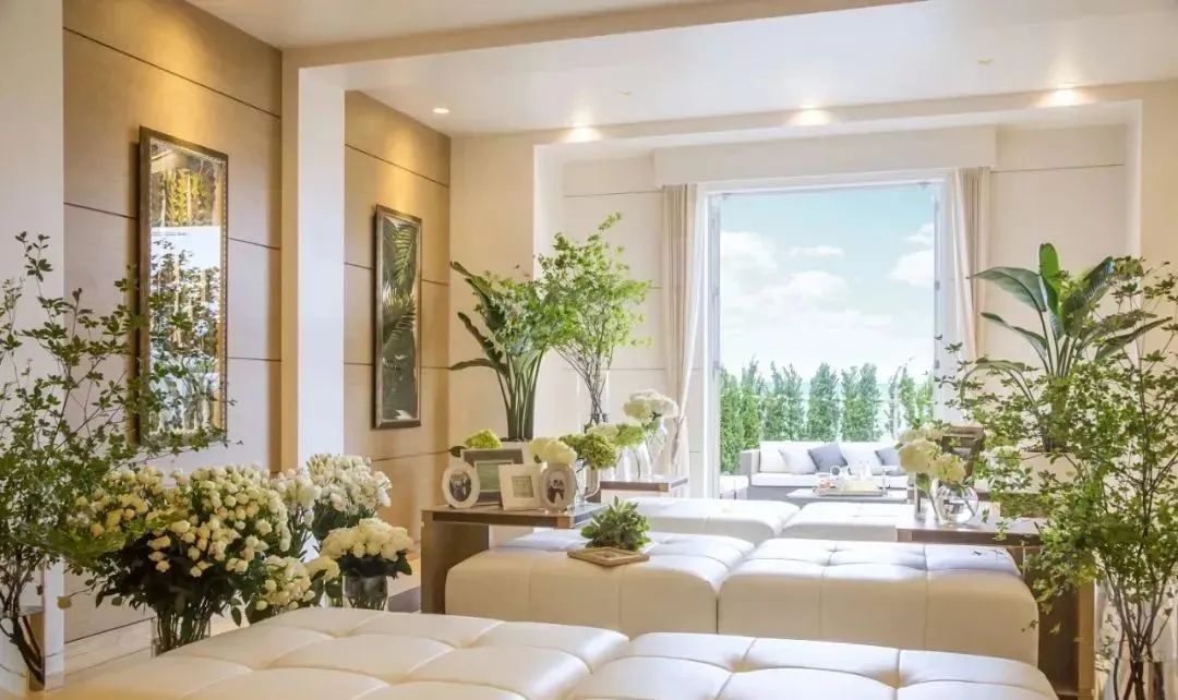 日本十字架教堂,日本教堂