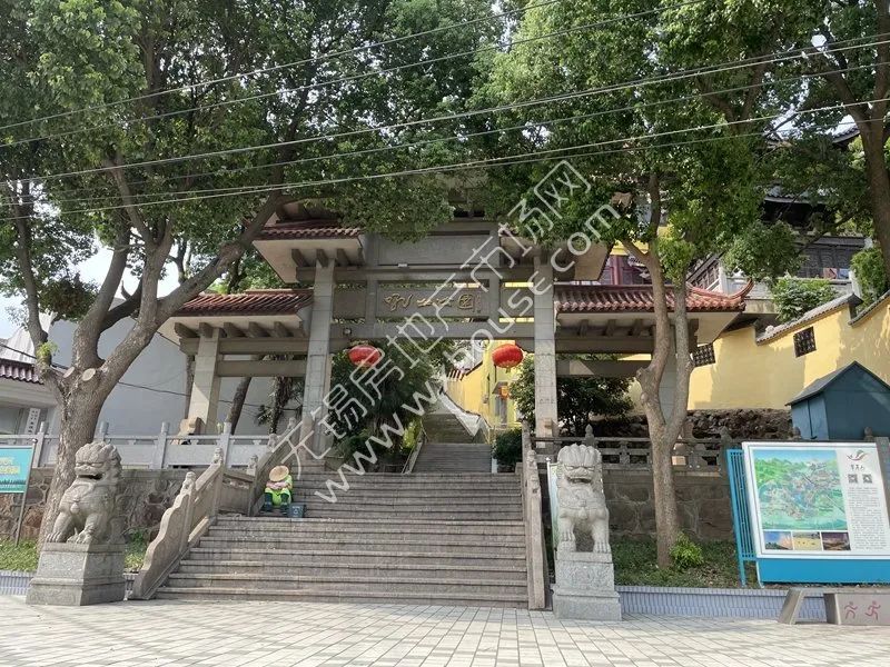 一边是体育+综合体、一边是一线名校，这块地算不算锡东王炸