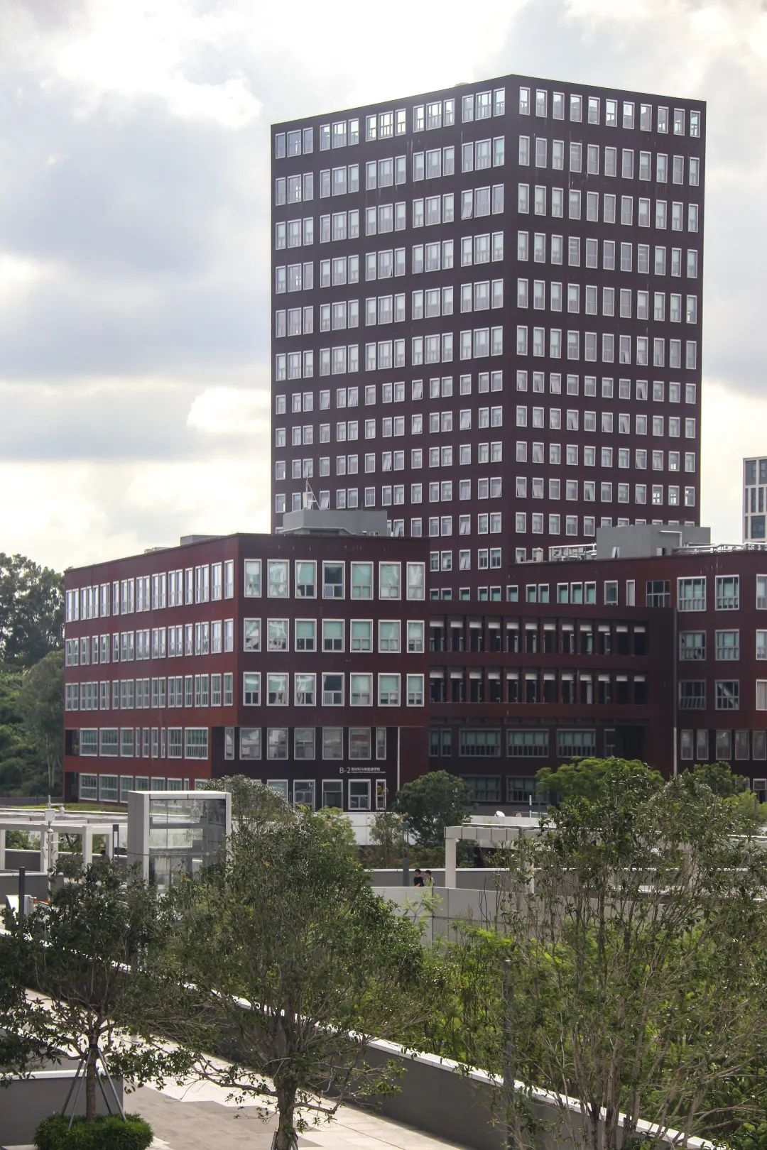 深技大外国语,外国语职业技术大学招生简章