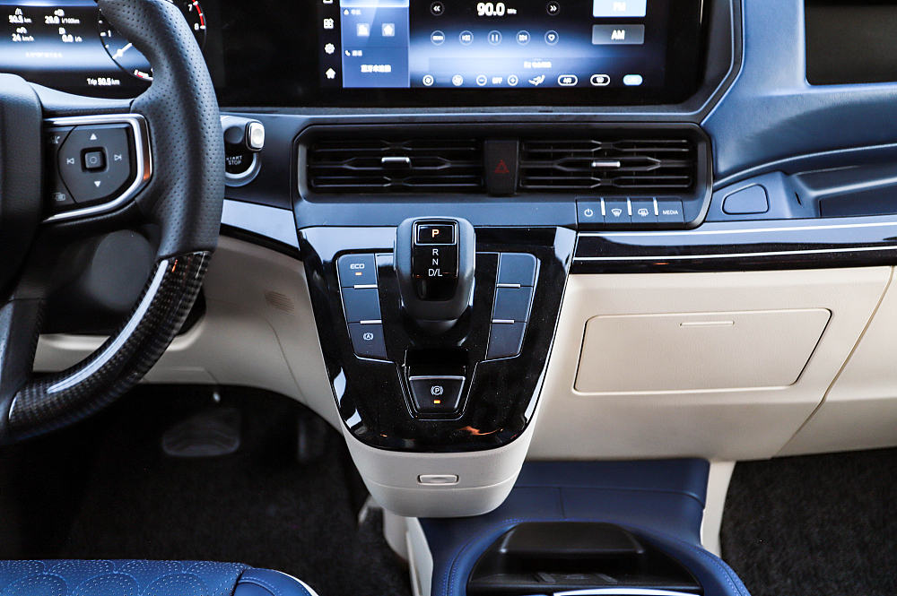 日常通勤长途旅行车,日常通勤的商旅房车