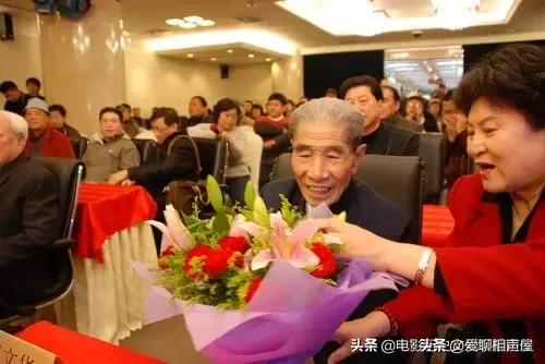 渚渿鐩稿０鏃╂湡楂樻竻,渚渿鐩稿０鏃╂湡缁忓吀