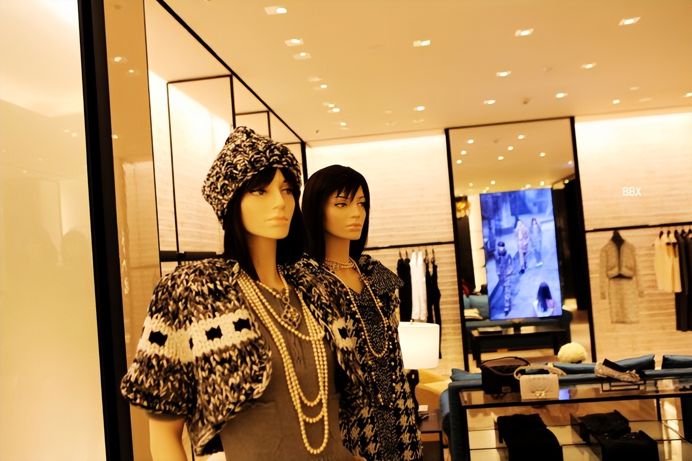 韩国逛奢侈品店,韩国逛潮流店