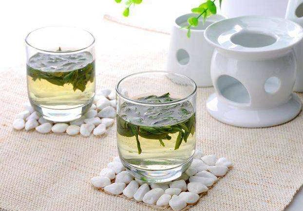 四川人为啥不喝“蒙顶甘露”?本地人:这2款足够了,便宜还好喝