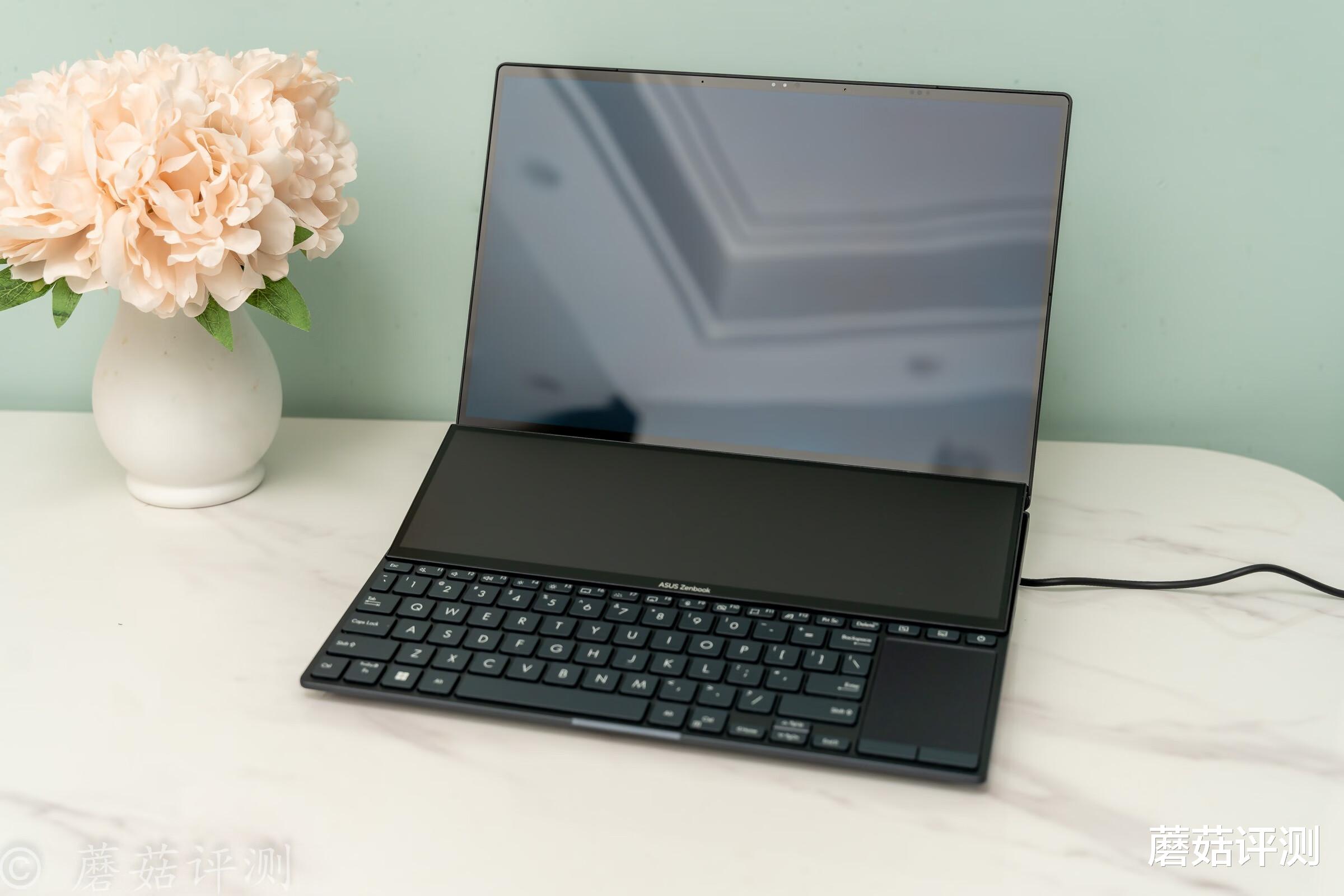 华硕灵耀x双屏pro2022是游戏本吗,华硕灵耀x4k双屏pro2022笔记本