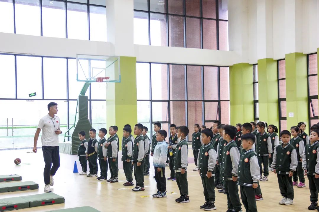 《做有温度的教育》简介,做有温度的教育事业