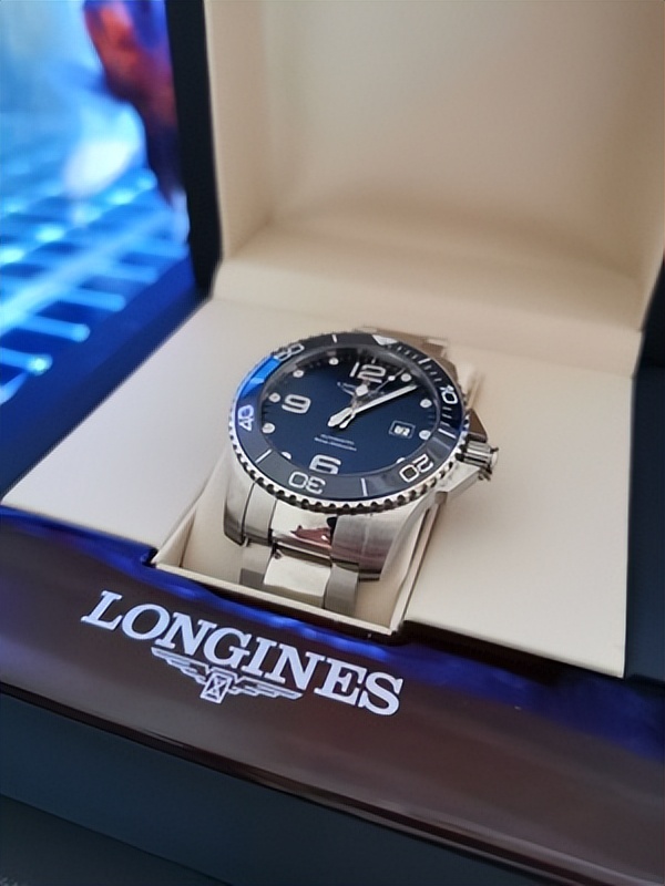 浪琴康卡斯和雷达,19年浪琴康卡斯和21年浪琴康卡斯