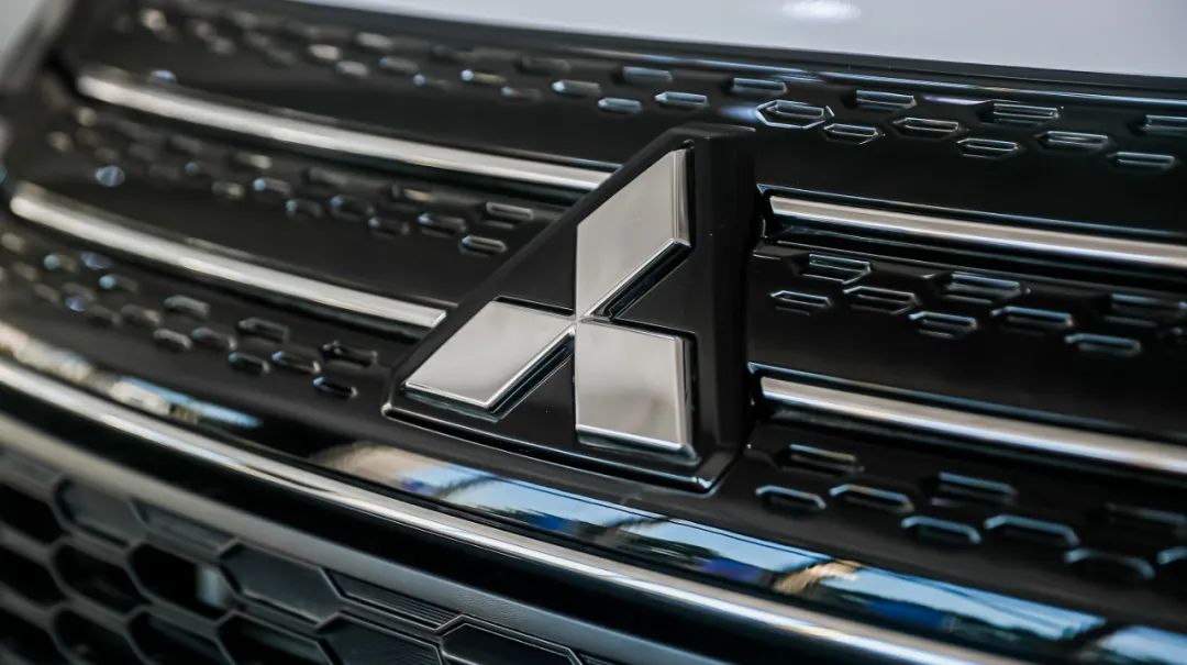 欧蓝德越野试驾视频,玩越野就应该去沙漠任你狂奔