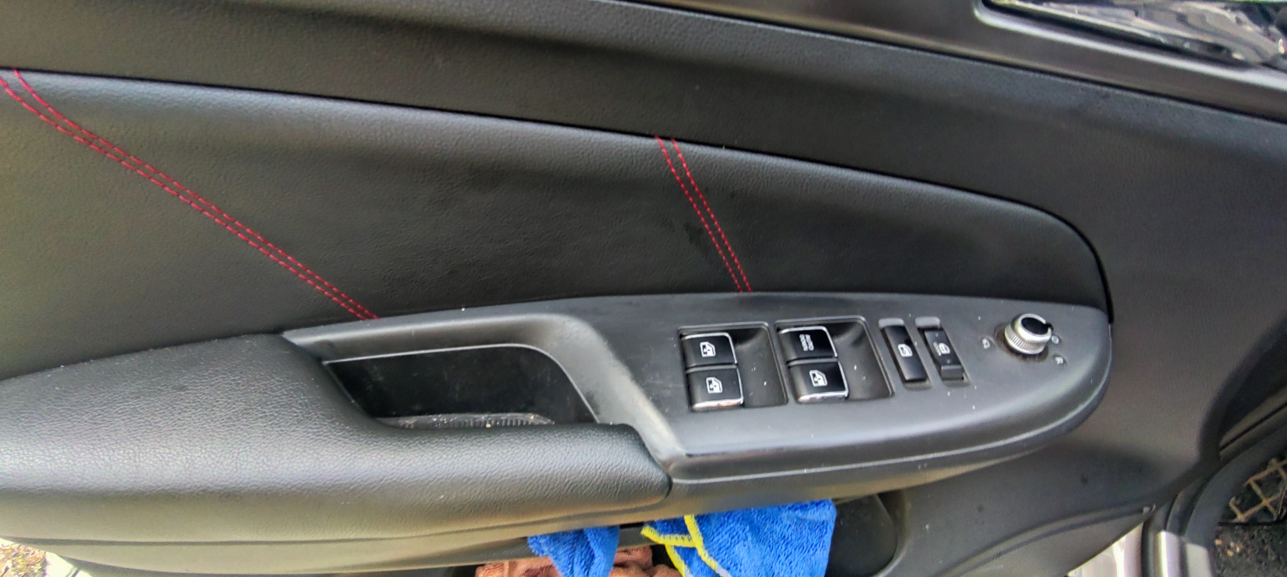 胎压过高对行车有没有影响,胎压低影响行车安全吗