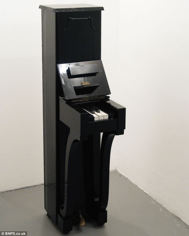 最高的立式钢琴,世界上最大的三角钢琴15尺