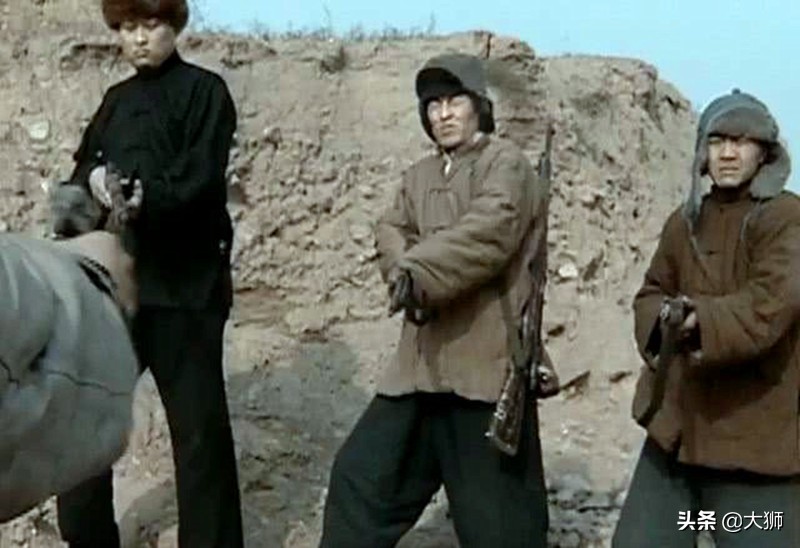 旧时出门在外，遇到“胡子”怎么办？听一位东北老人讲述亲身经历