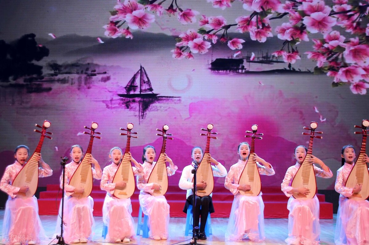 美育教育的高考作文范文,美育题材的高考范文