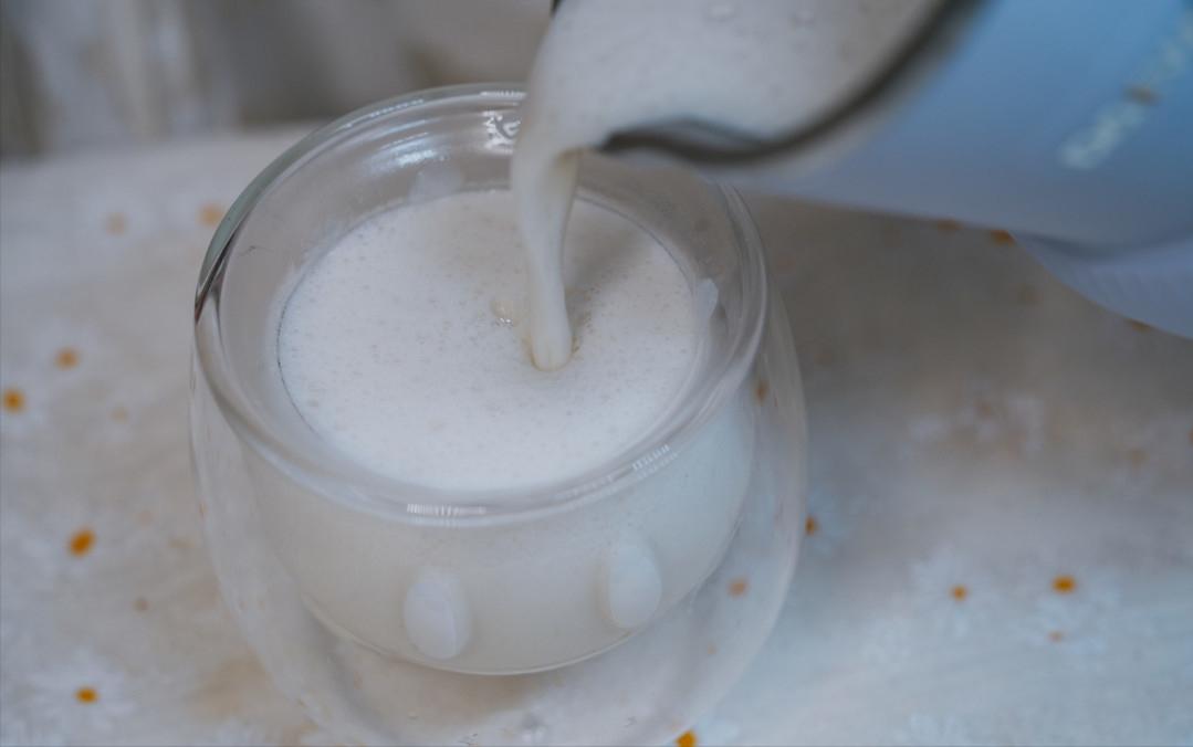 老爸做的“现磨”豆浆让我拒绝秋天里第一杯奶茶！附食谱，收藏