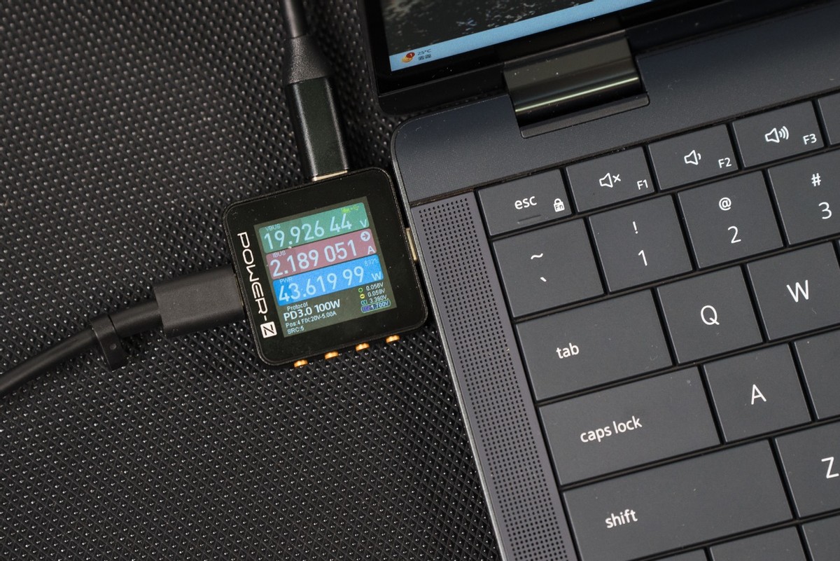 戴尔latitude7440测评,戴尔latitude7390