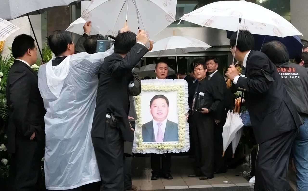 中国包机第一人王均瑶,中国富豪王均瑶