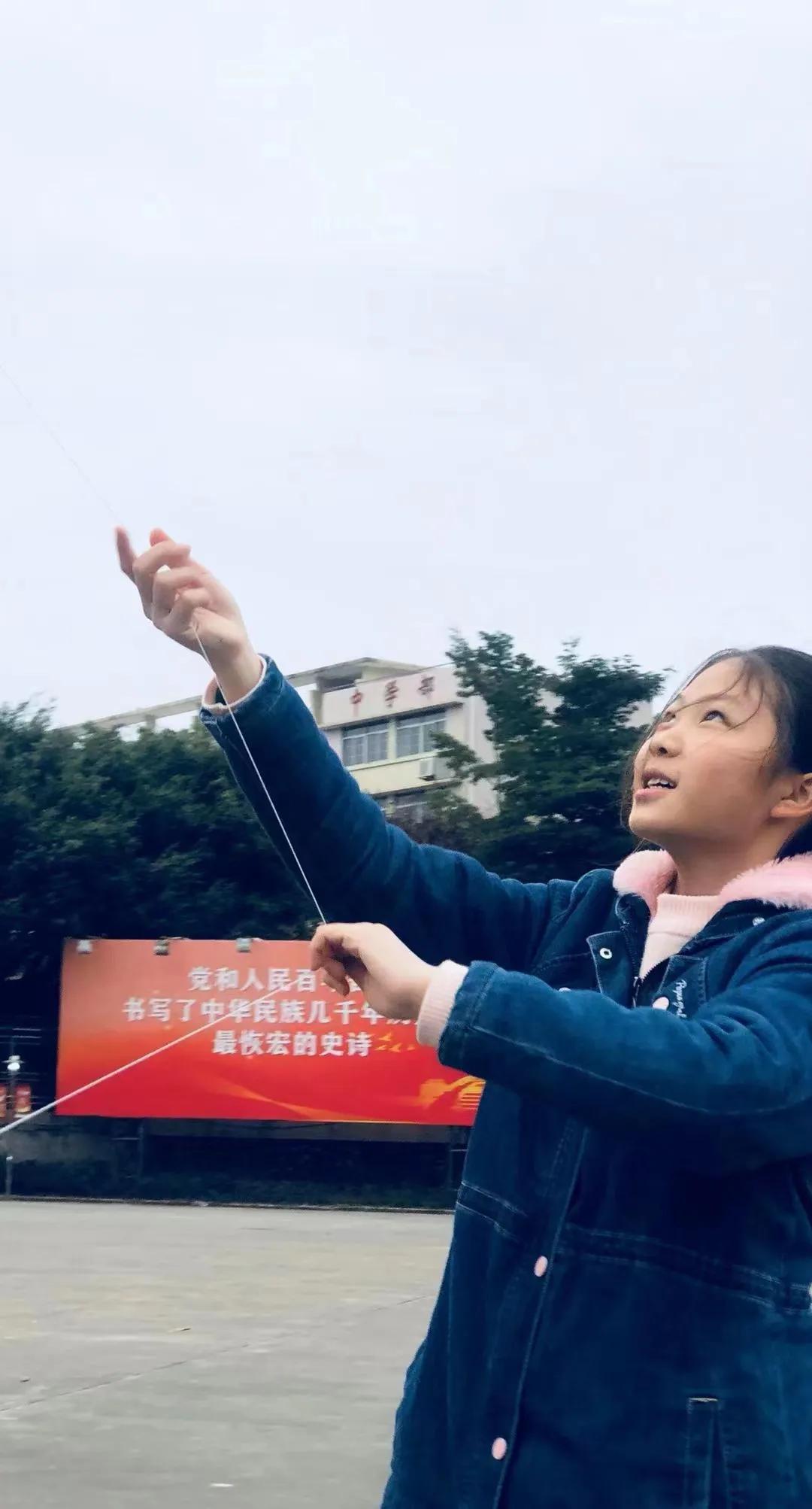 洪雨轩和李柏林的照片,洪雨轩名字