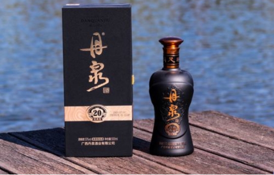 最难喝的白酒三花酒,广西人一般喝什么型的白酒