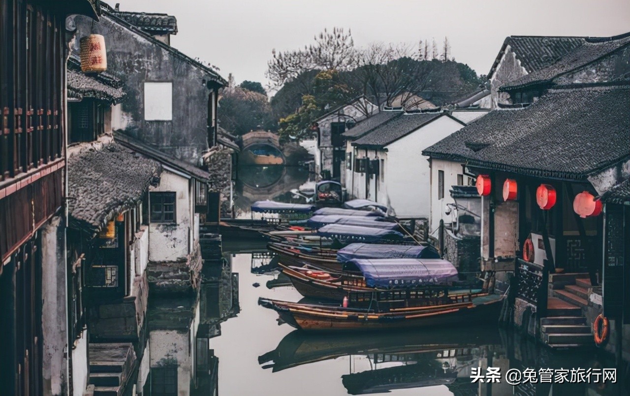 中国第一水乡周庄石碑,中国第一水乡是乌镇还是周庄