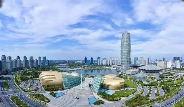 郑州皇家一号涉案警察,郑州皇家一号覆灭记片段