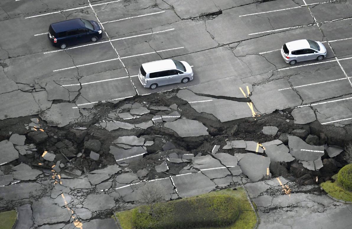 地震监测应用的地理技术,地震信息监测方法