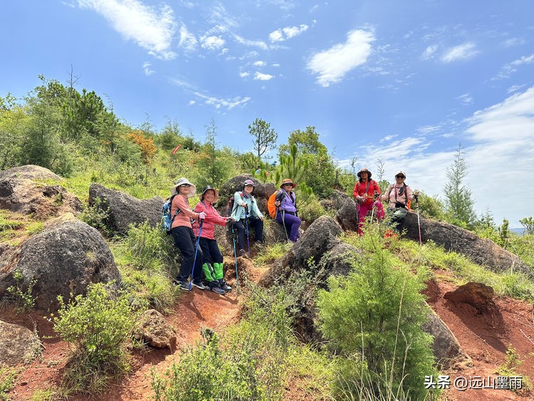 走进昆明安宁，爬癞乌包山、走车木河水库，收获了简单纯粹的快乐